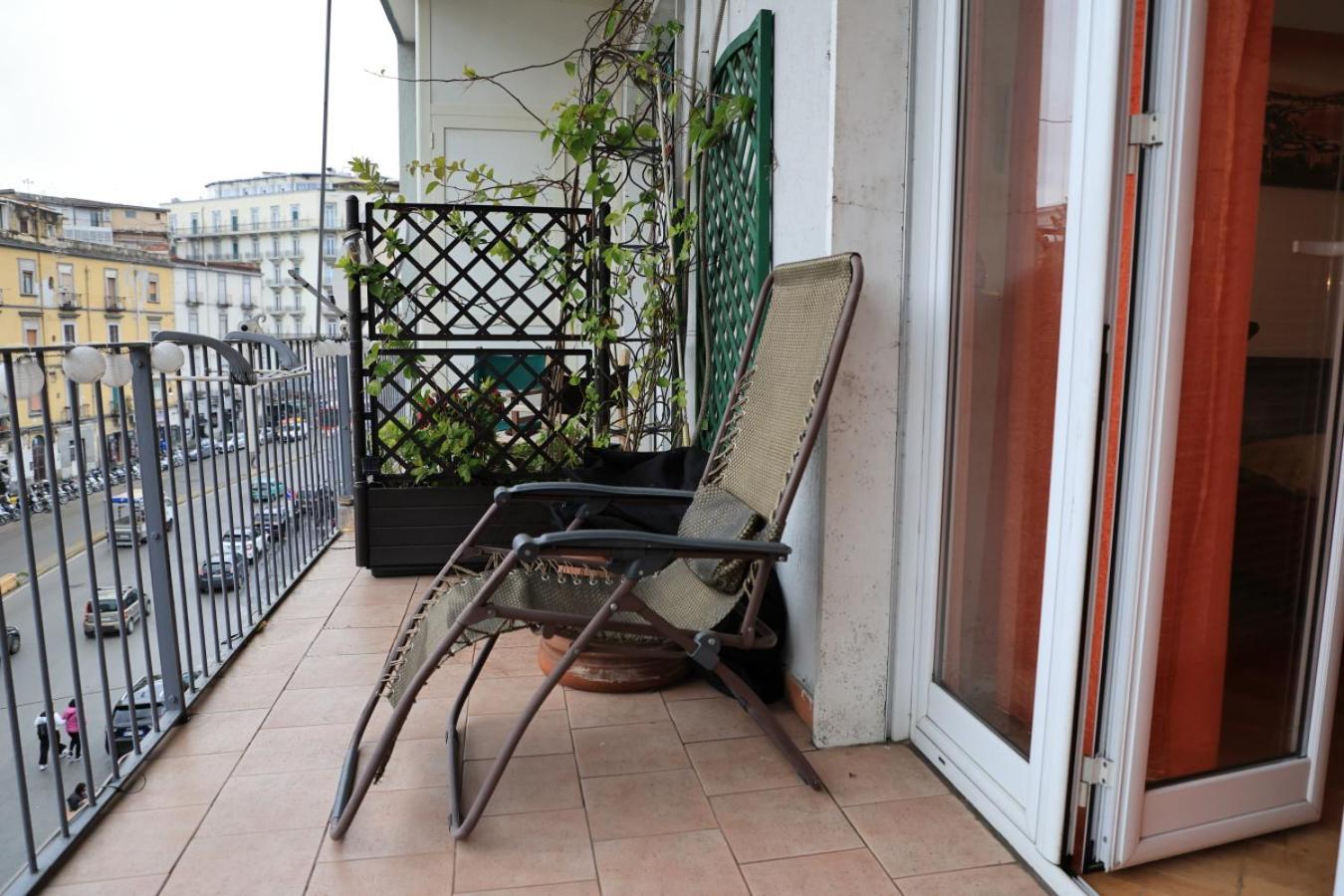 Bernadette Bed & Breakfast Napoli Bagian luar foto