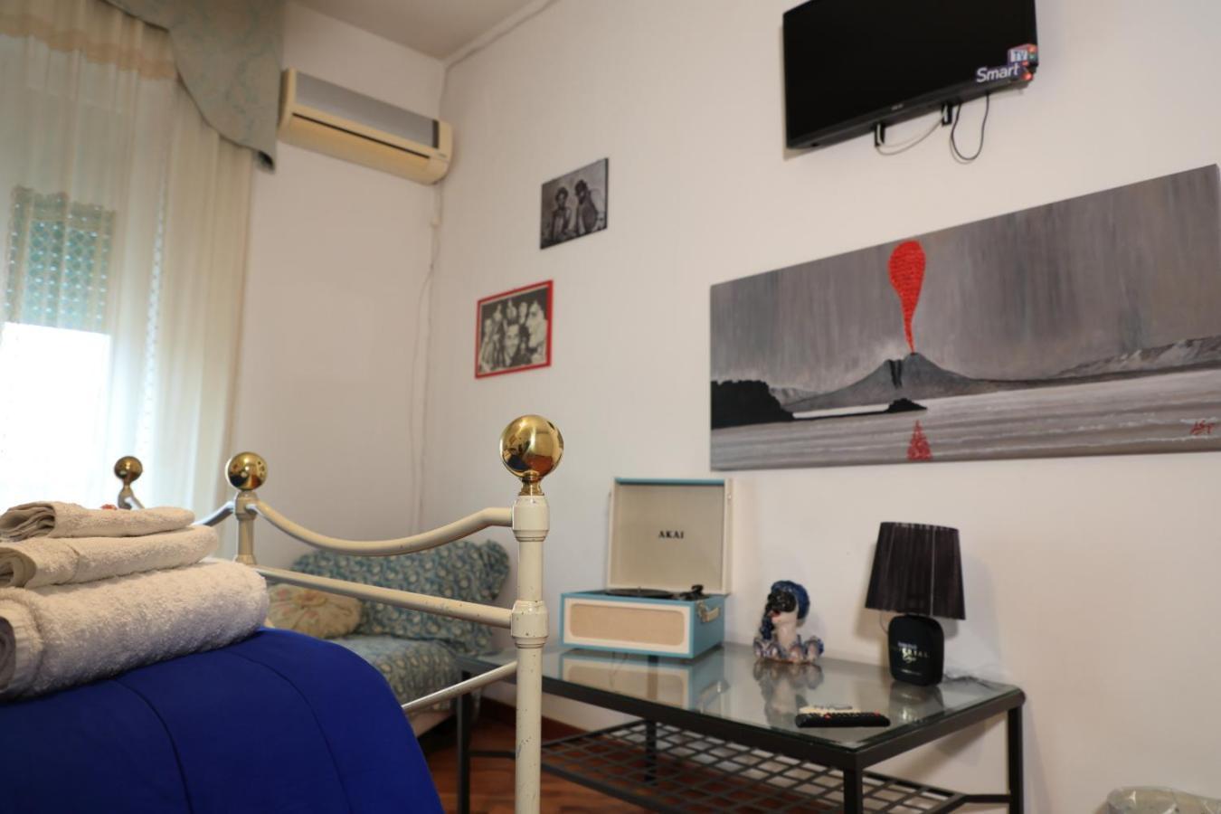 Bernadette Bed & Breakfast Napoli Bagian luar foto