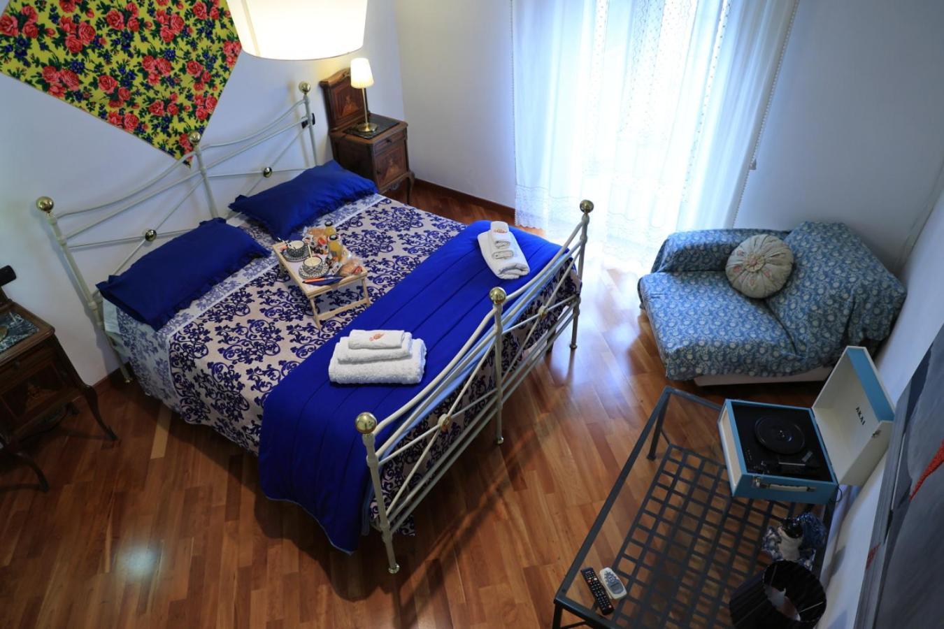 Bernadette Bed & Breakfast Napoli Bagian luar foto