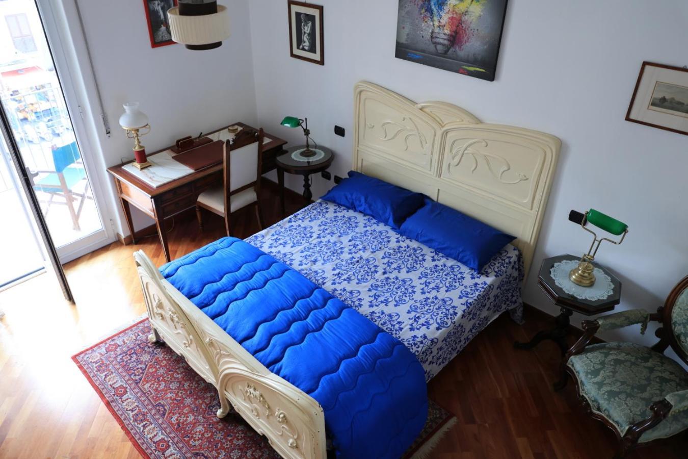 Bernadette Bed & Breakfast Napoli Bagian luar foto