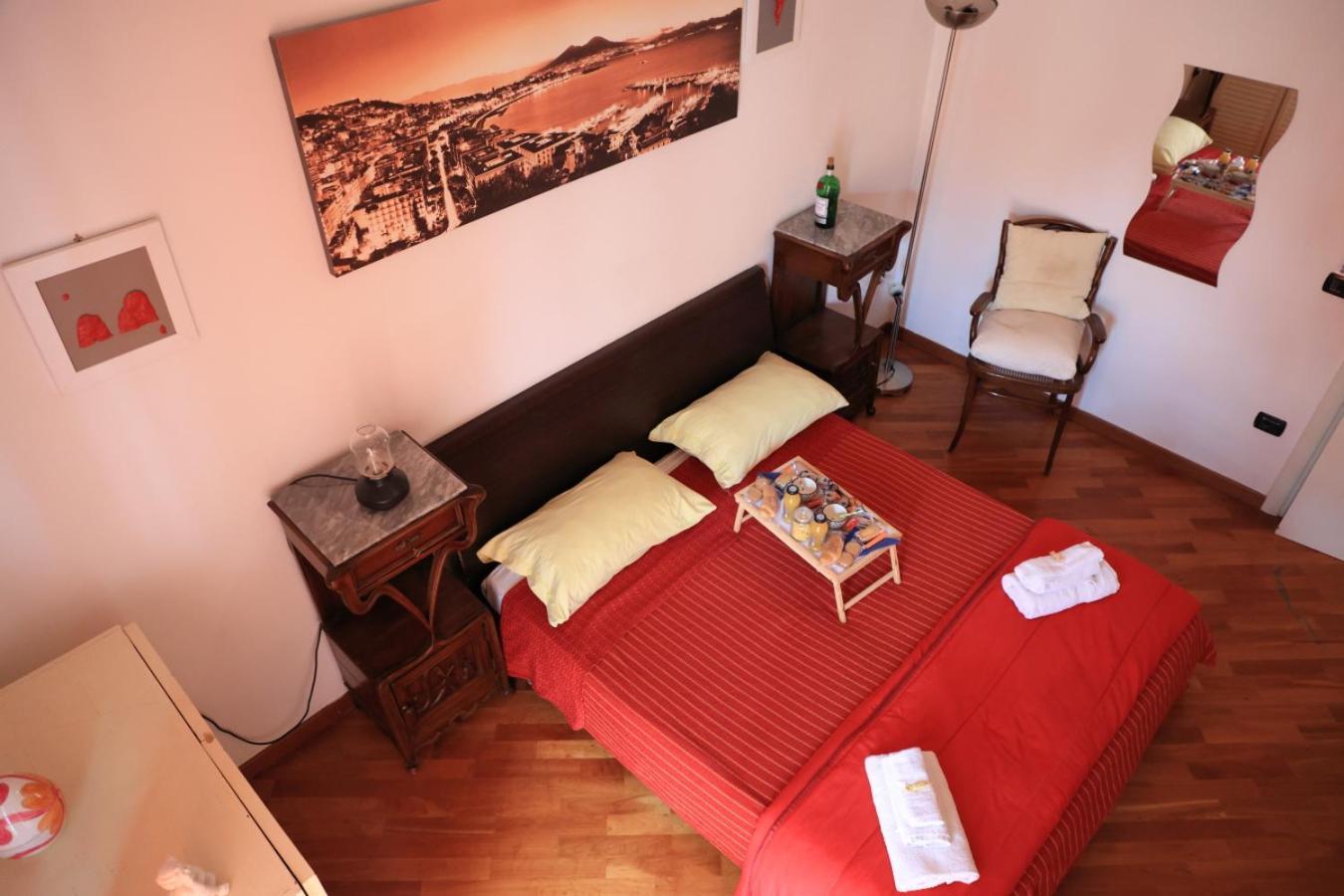 Bernadette Bed & Breakfast Napoli Bagian luar foto