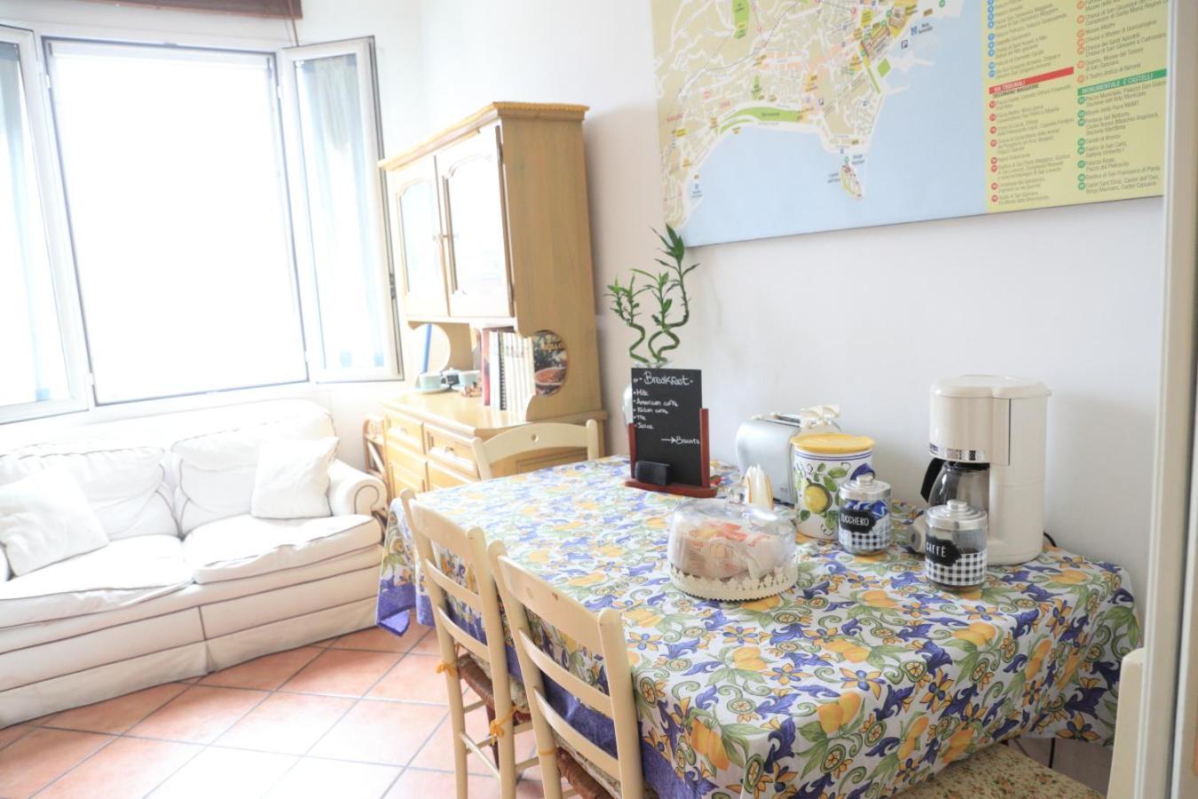 Bernadette Bed & Breakfast Napoli Bagian luar foto